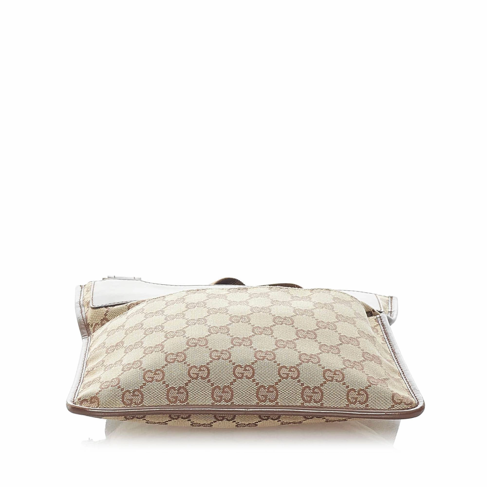 Gucci GG Canvas Crossbody Bag (SHG-32827)