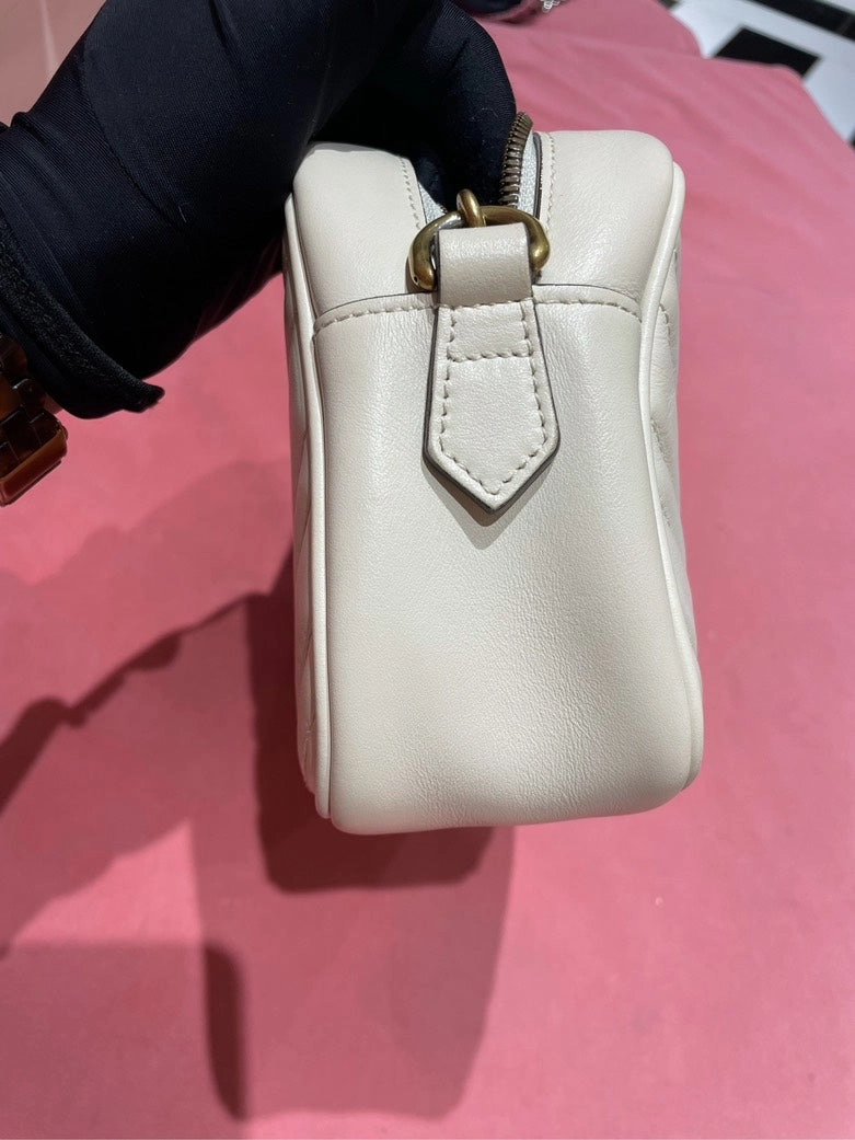 Gucci GG Marmont Camera Bag Medium White Leather Crossbody