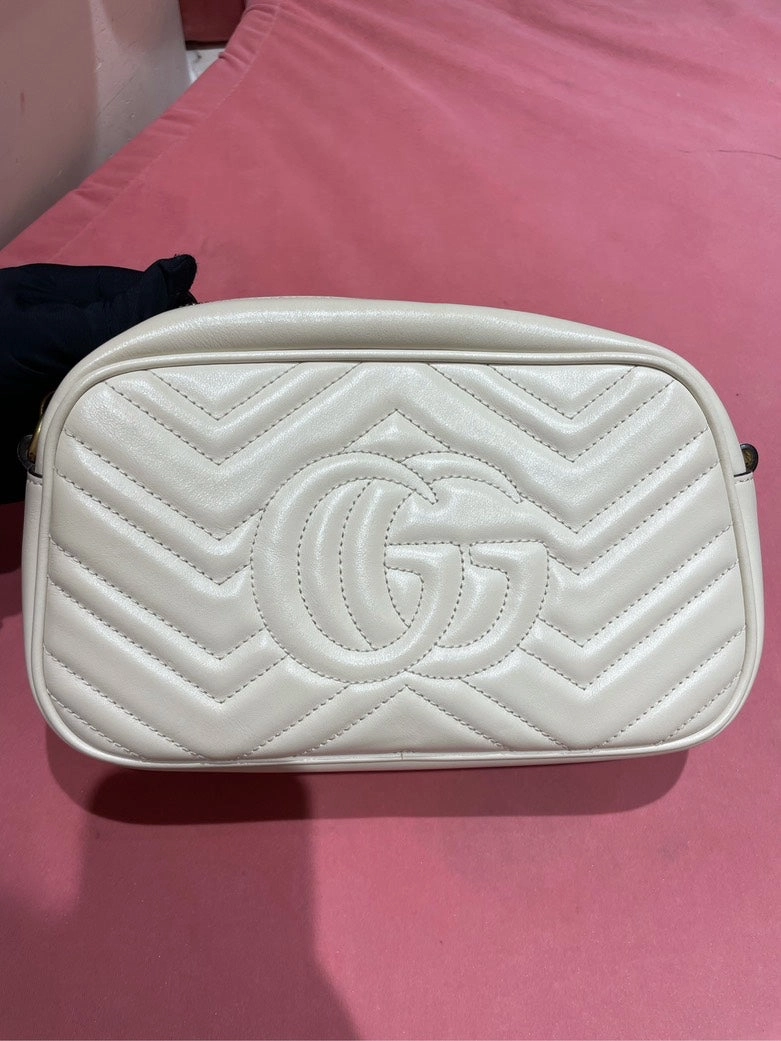 Gucci GG Marmont Camera Bag Medium White Leather Crossbody