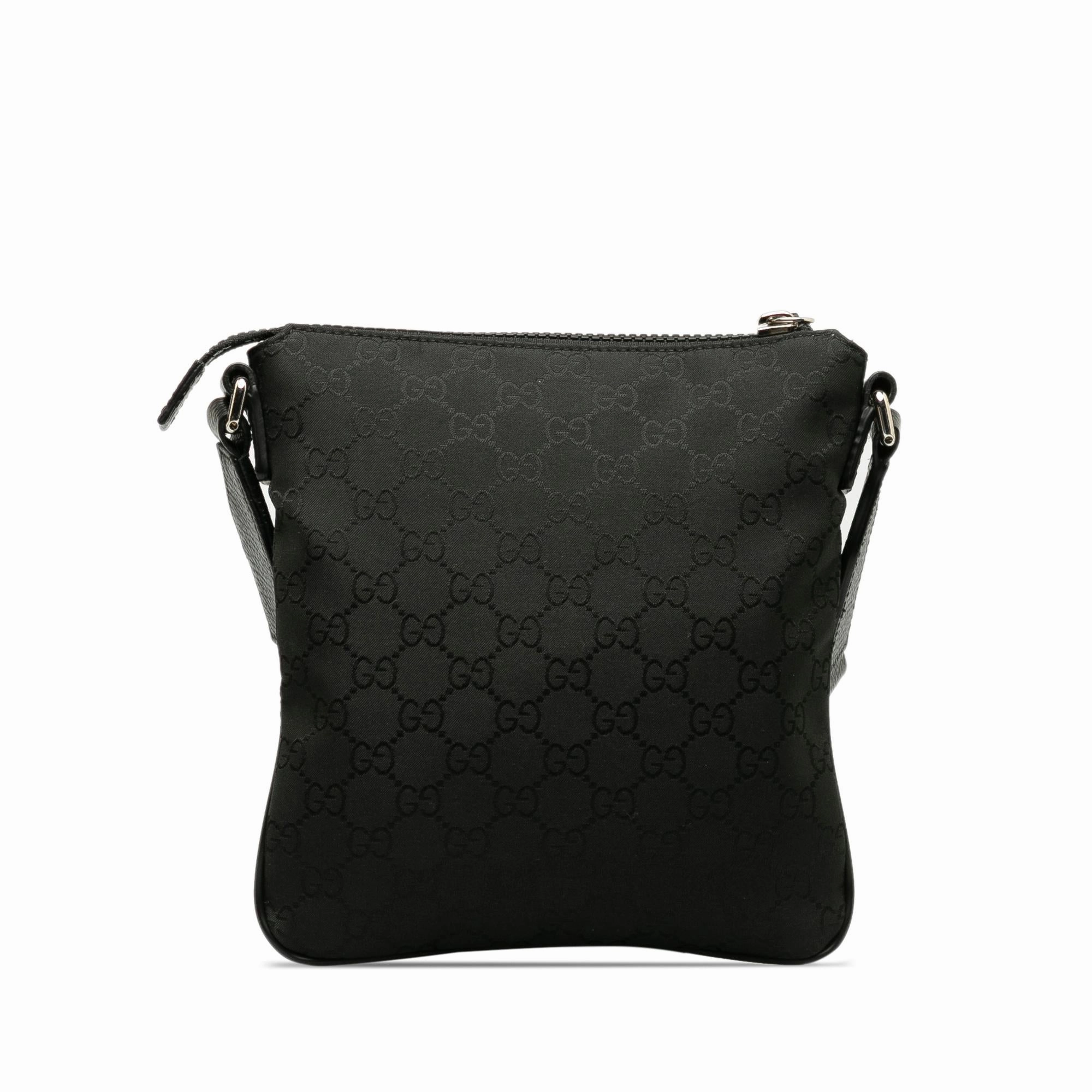 Gucci GG Nylon Web Crossbody (SHG-40YFq2)