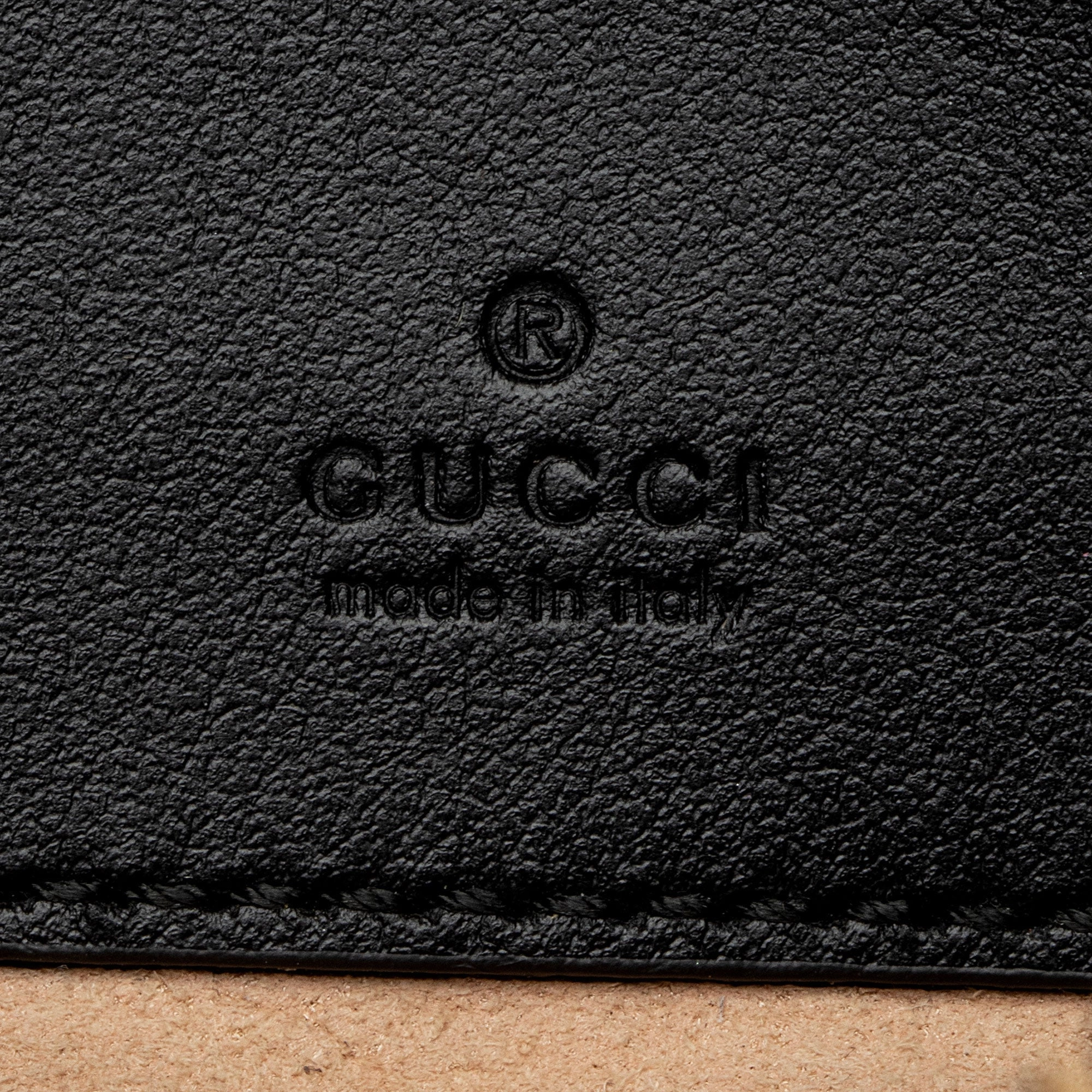 Gucci Matelasse Leather GG Marmont Small Crossbody (SHF-EJfMHM)