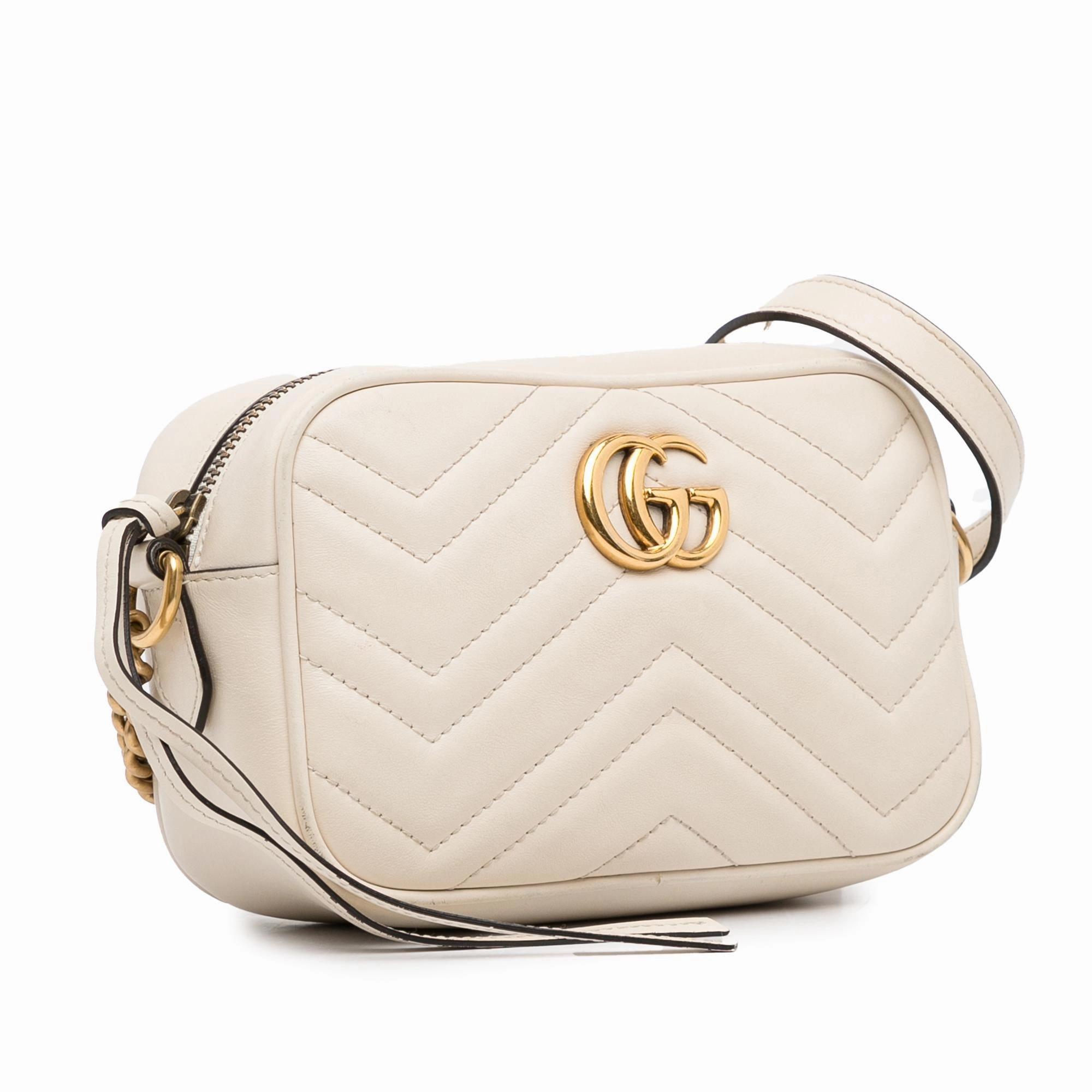 Gucci Mini GG Marmont Matelasse Crossbody (SHG-Zpsdpz)