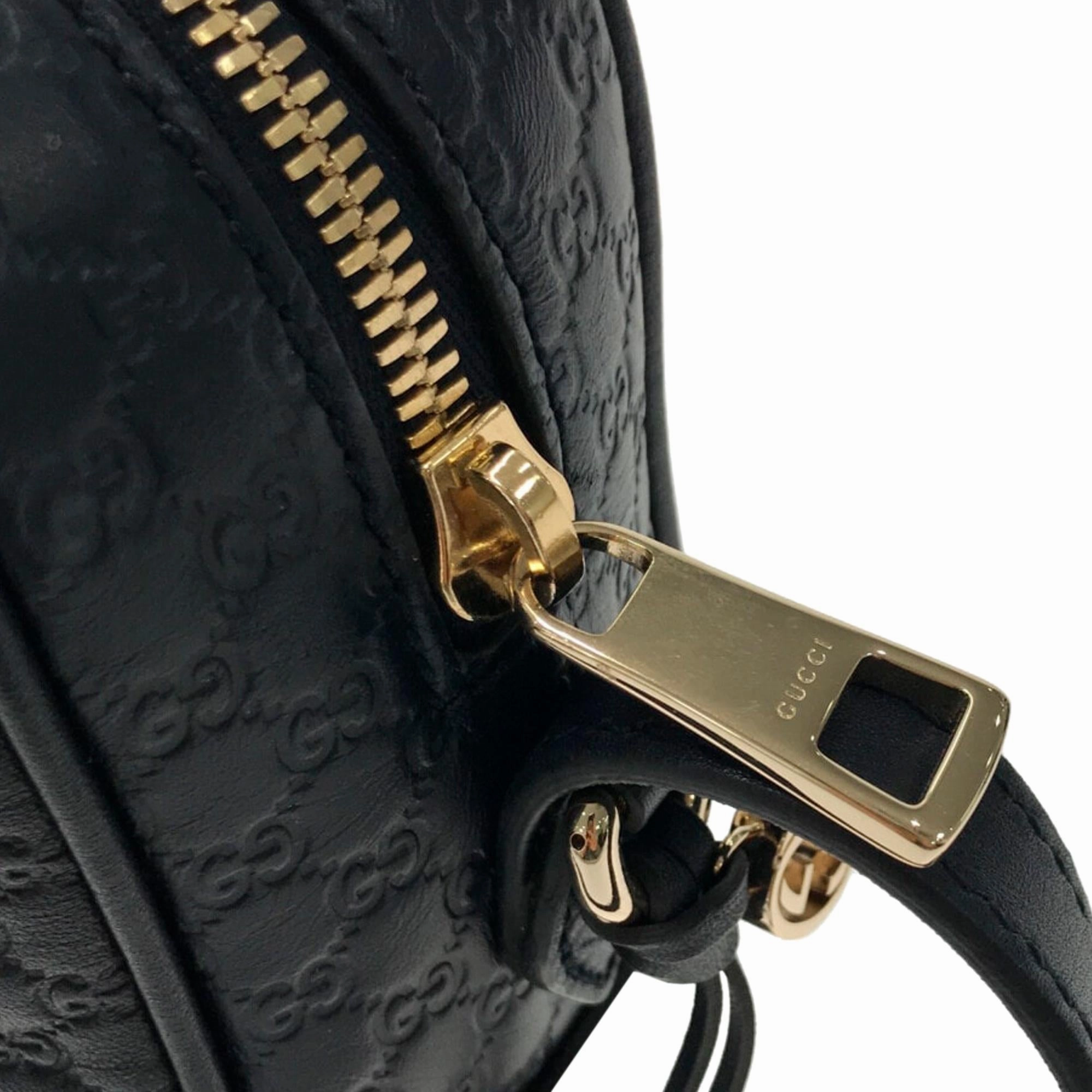 Gucci Mini Microguccissima Bree Crossbody (SHG-P4FNMI)