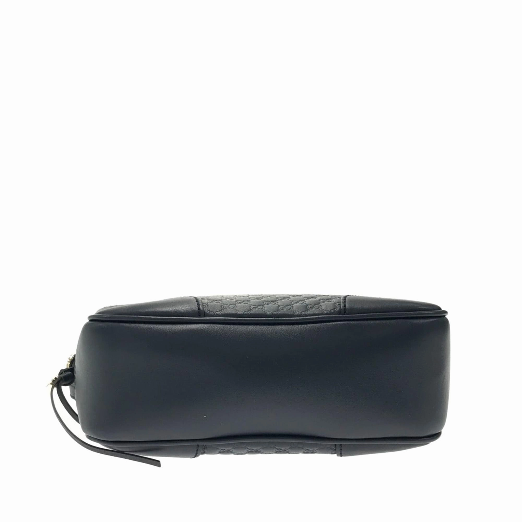Gucci Mini Microguccissima Bree Crossbody (SHG-P4FNMI)