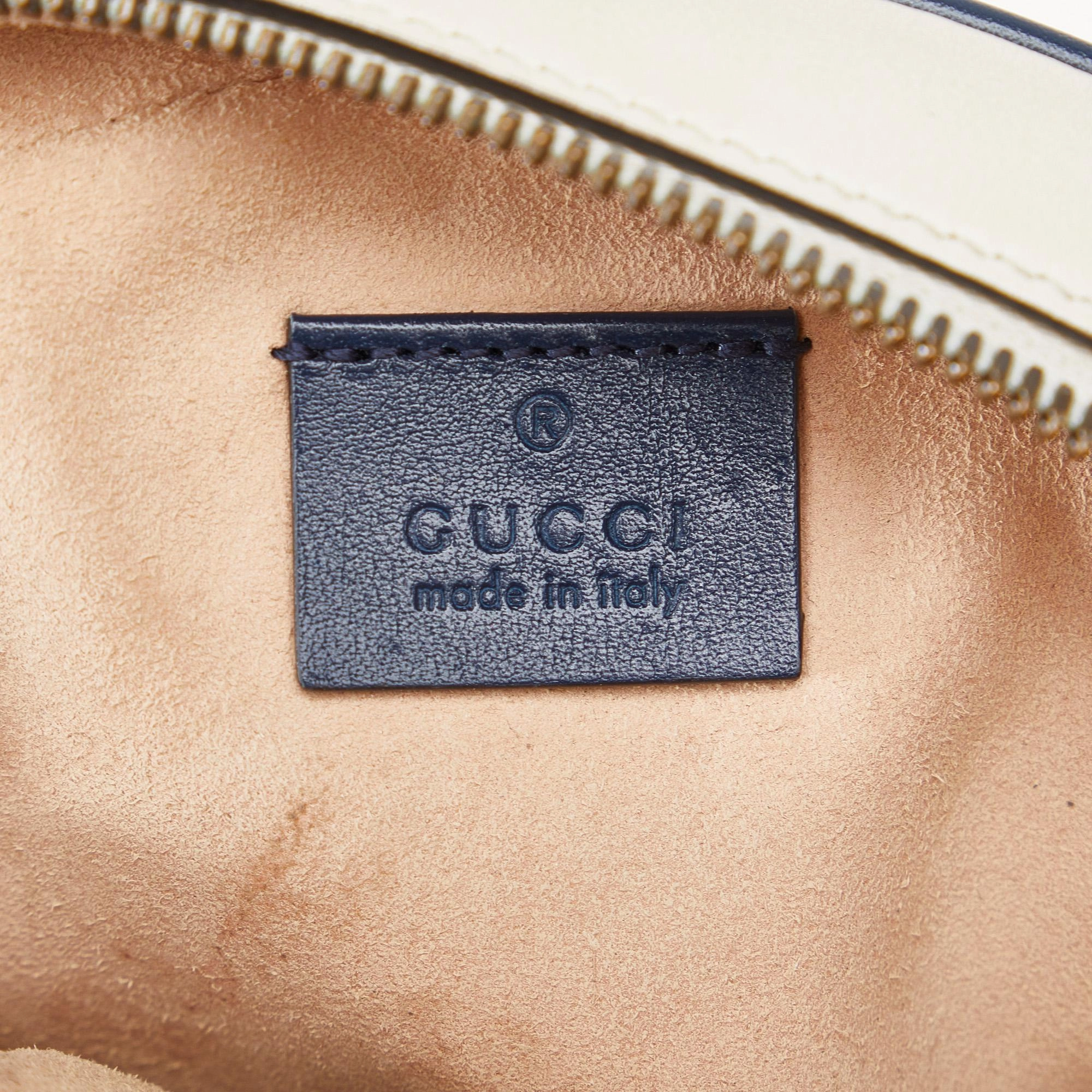 Gucci Mini Torchon GG Marmont Round Crossbody Bag (SHG-QPna6L)