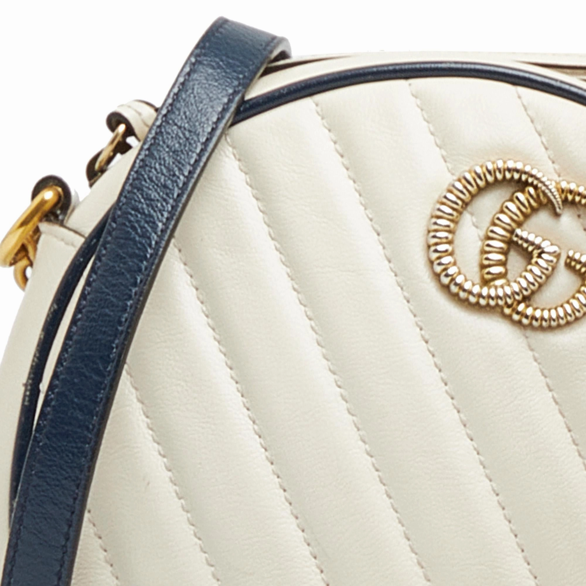 Gucci Mini Torchon GG Marmont Round Crossbody Bag (SHG-QPna6L)