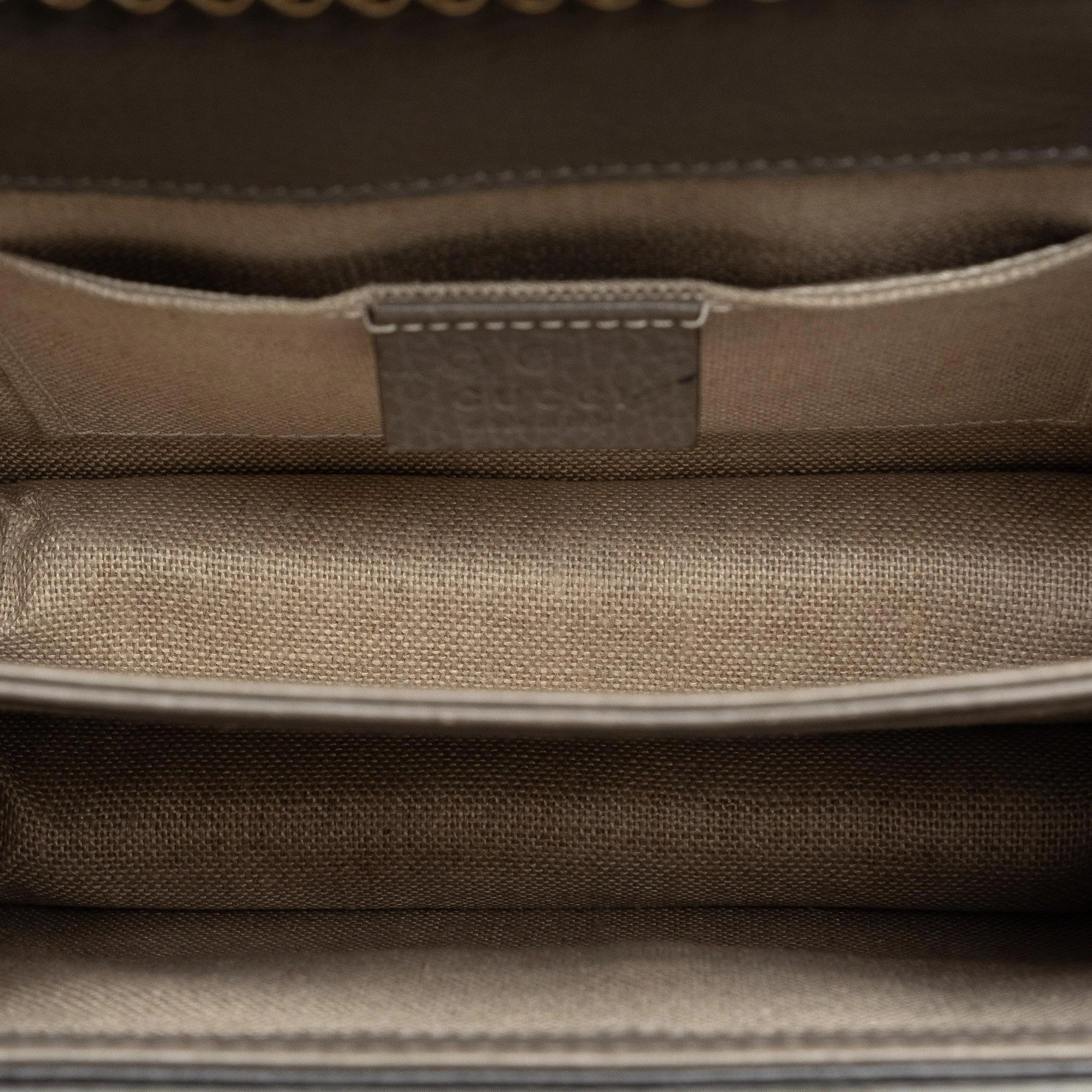 Gucci Small Dollar Interlocking G Crossbody (SHG-AxPlpZ)