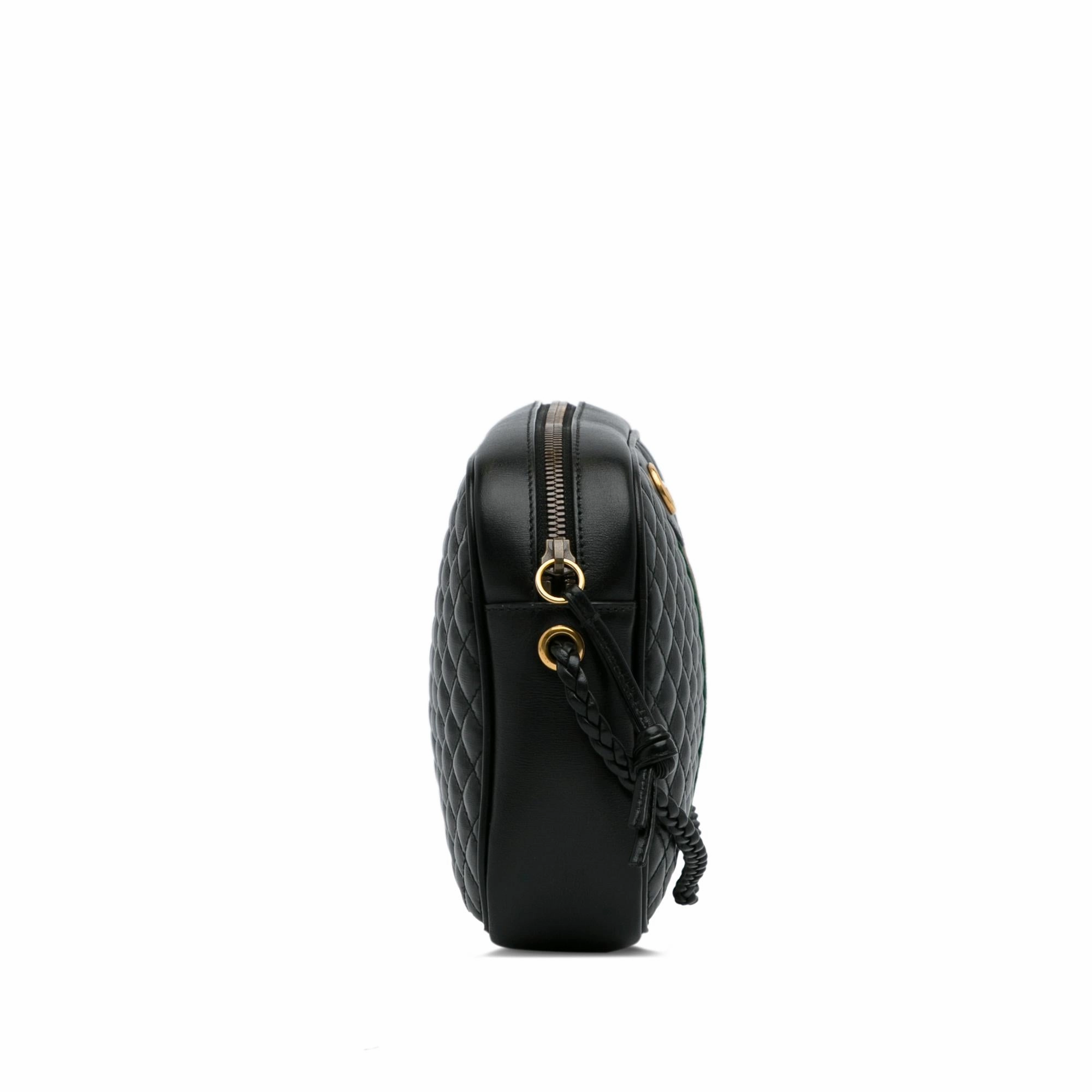 Gucci Small Trampuntata Crossbody Bag (SHG-fxPHOR)