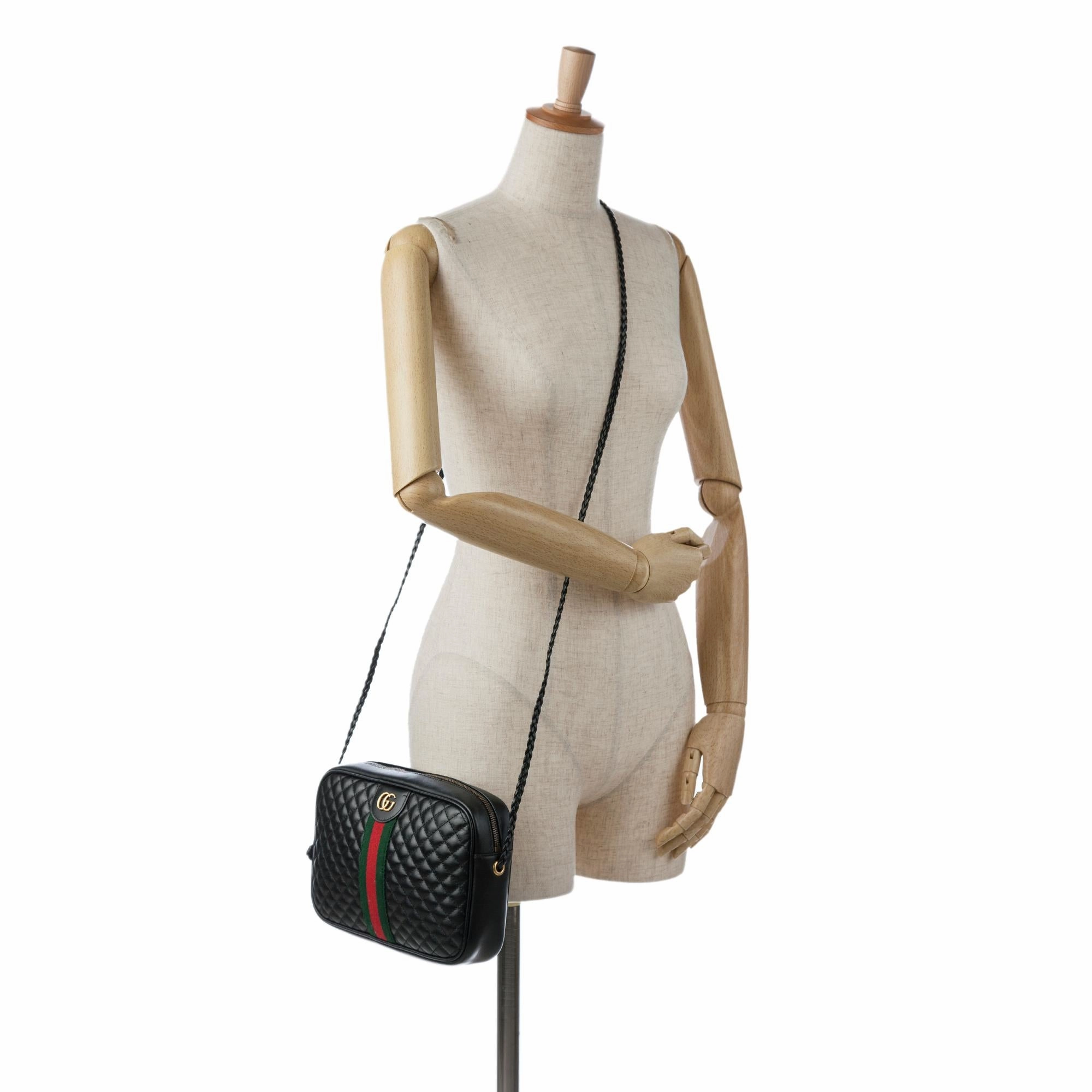 Gucci Small Trampuntata Crossbody Bag (SHG-fxPHOR)
