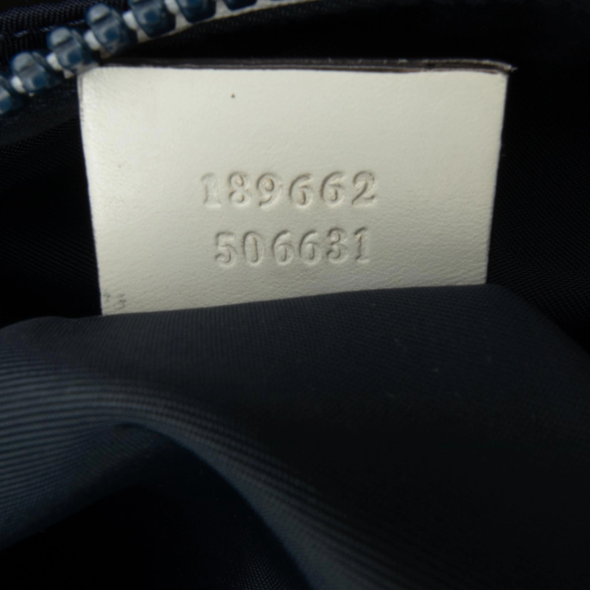 Gucci Web Crest Nylon Crossbody (SHG-RAJYVJ)