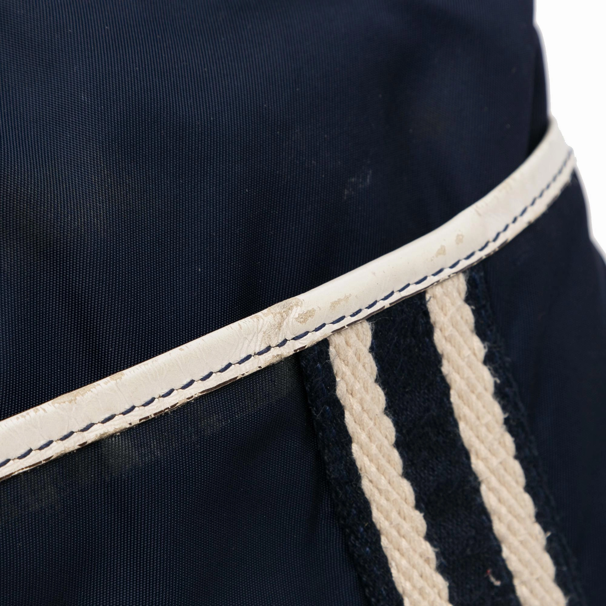 Gucci Web Crest Nylon Crossbody (SHG-RAJYVJ)