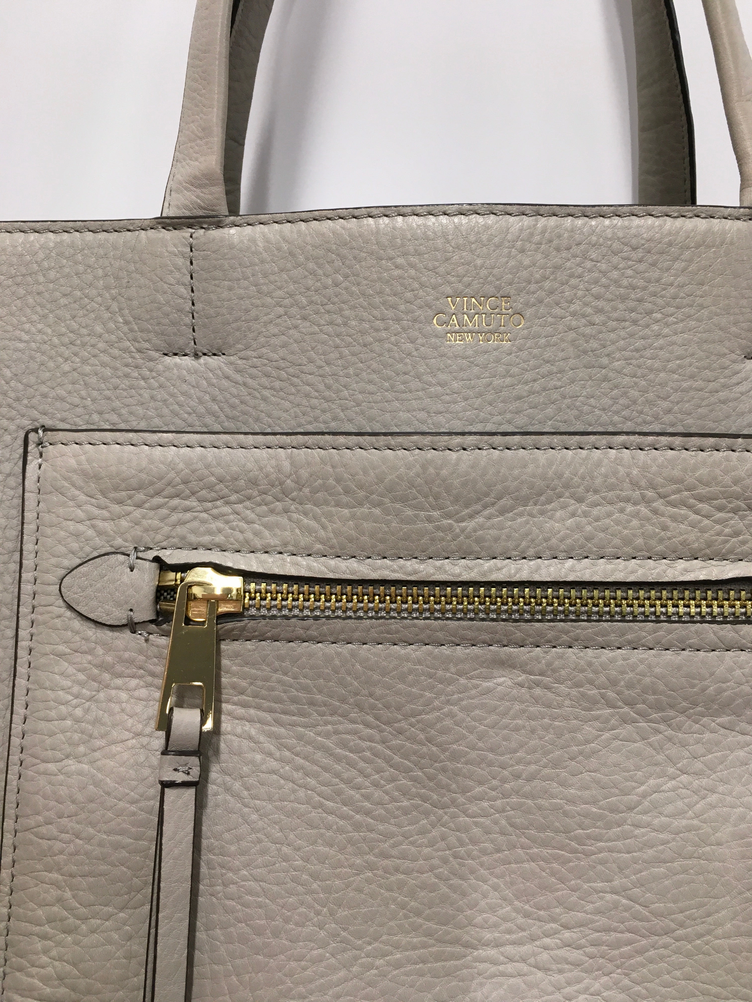 Handbag leather By Vince Camuto, Size: large