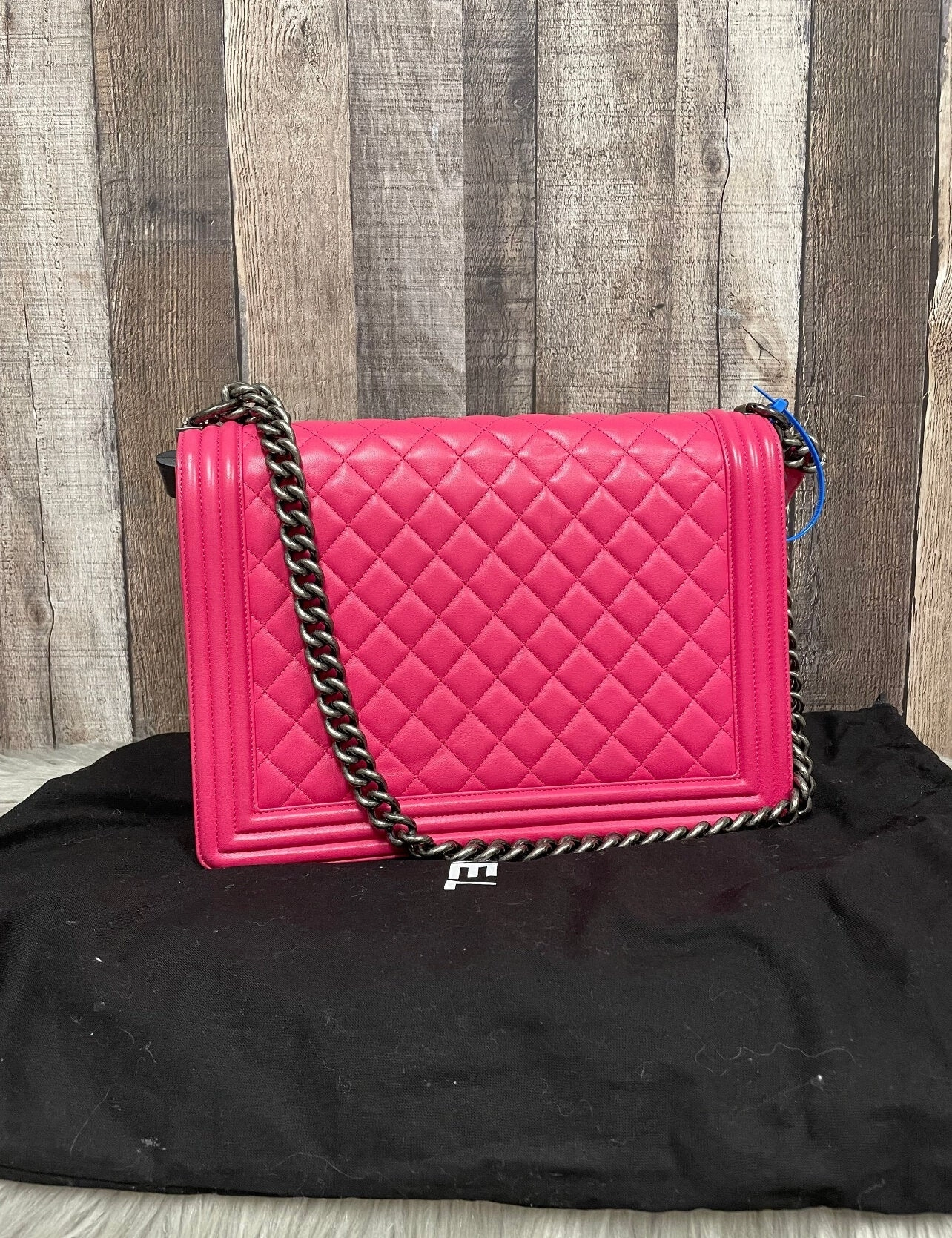 Handbag Luxury Designer By Chanel  Size: Large