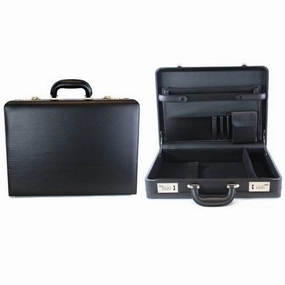 Heritage Travelware Vinyl Single Compartment 17.3 Laptop Case with Secure Combination Lock
