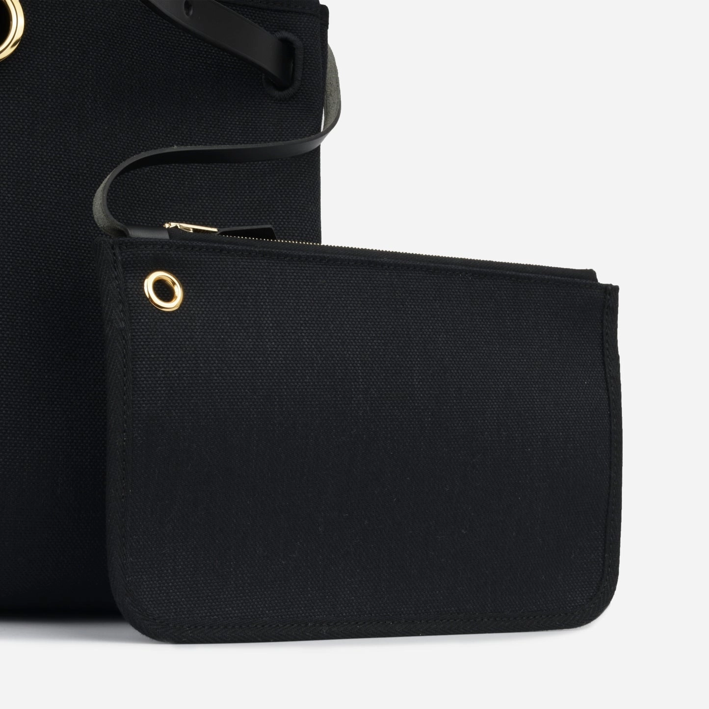 Hermes - Herbag 31 - Noir Canvas / Hunter GHW - Brand New