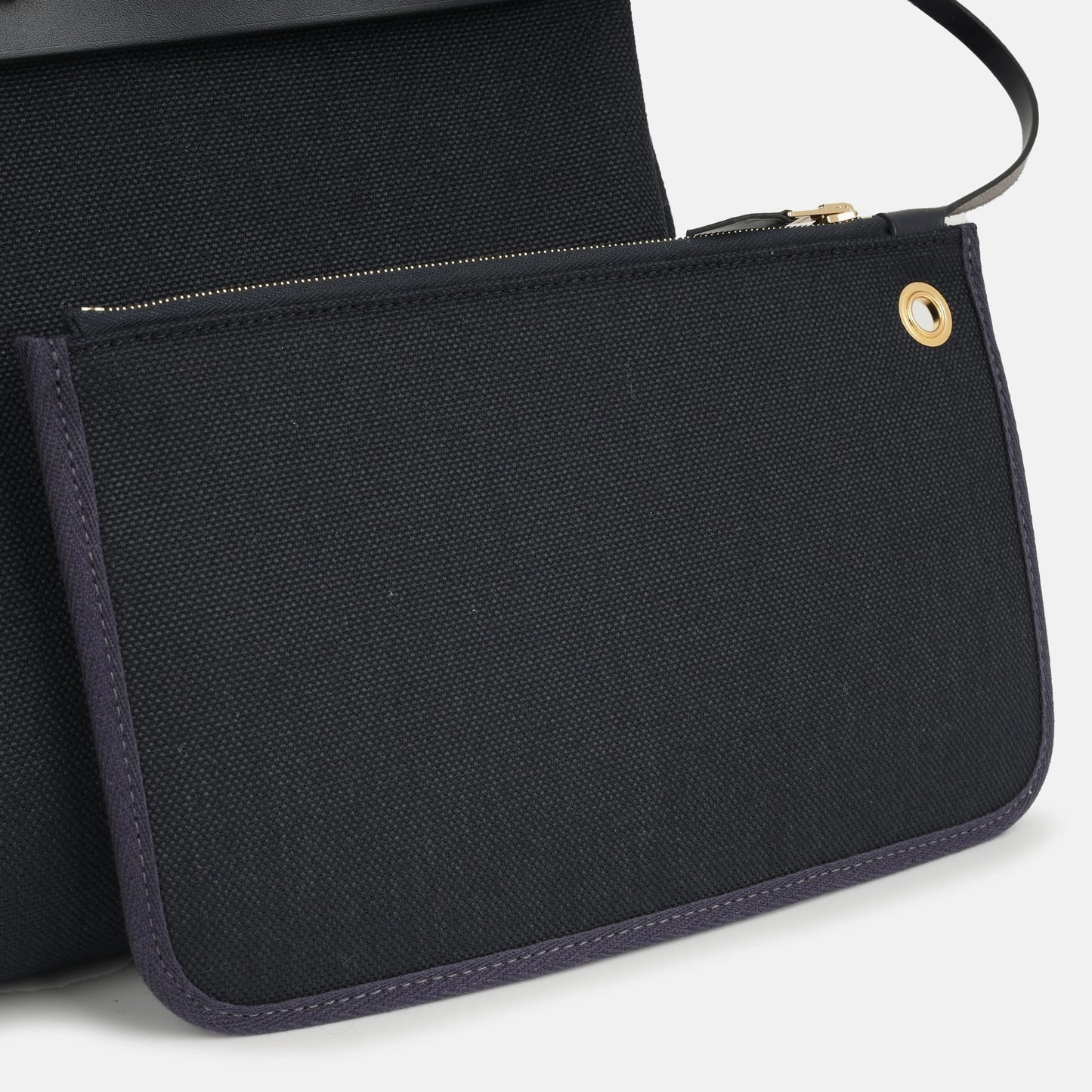Herms Herbag 31 Bleu Indigo Canvas / Hunter GHW (NWT)