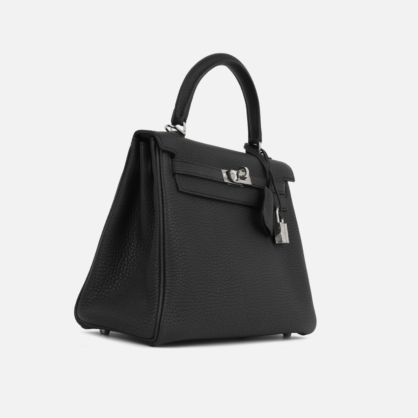 Herms Kelly 25 Noir Togo PHW