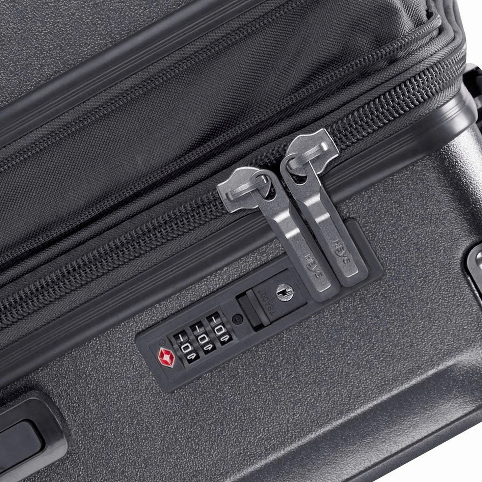 Heys Luxe 21" Spinner