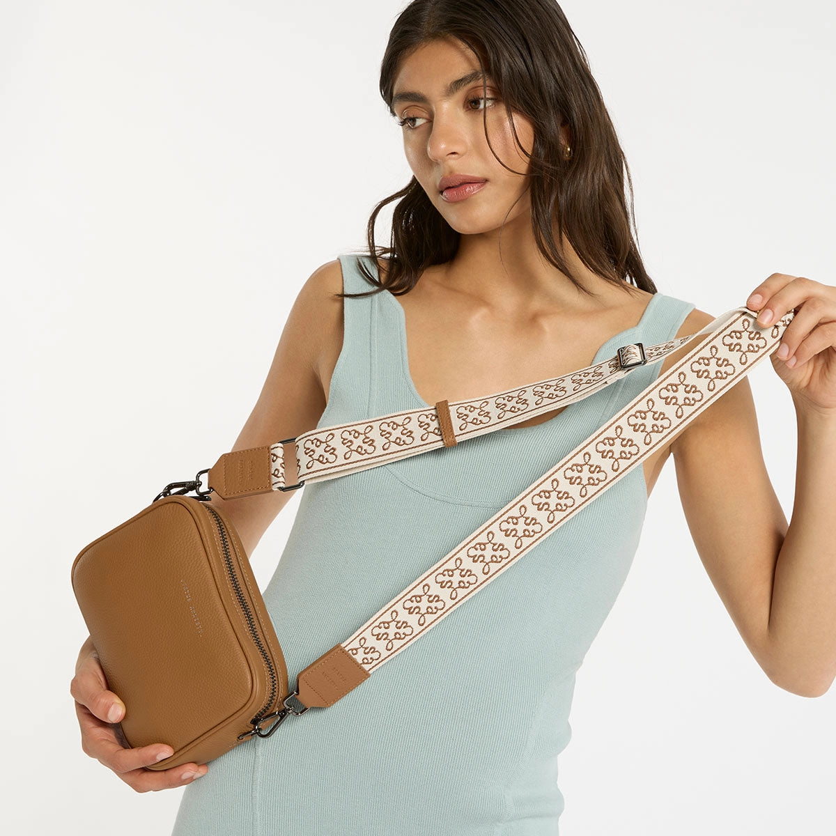 Jacquard Strap Medium - Camel