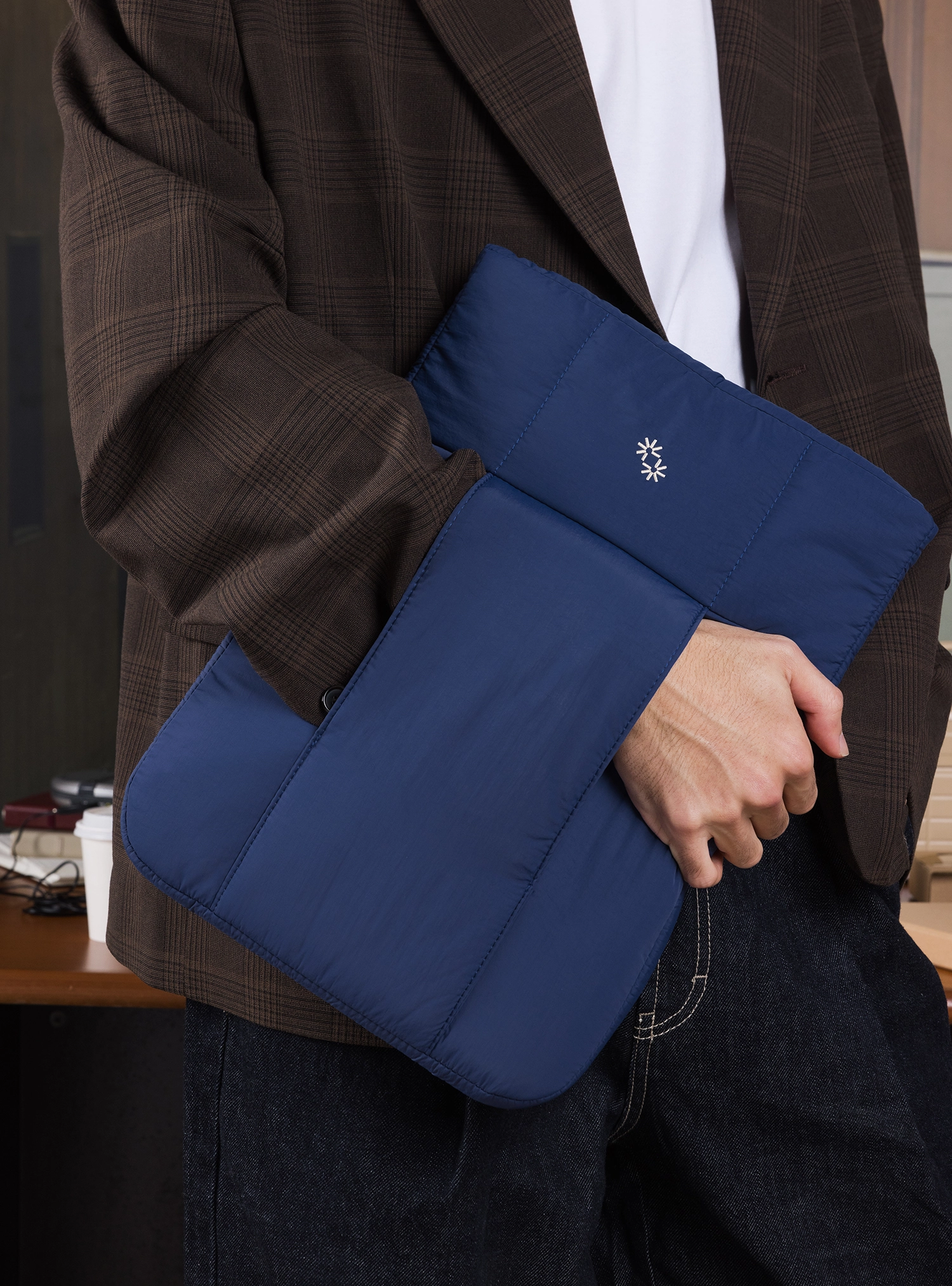 Laptop Pod (13.3" Cove)