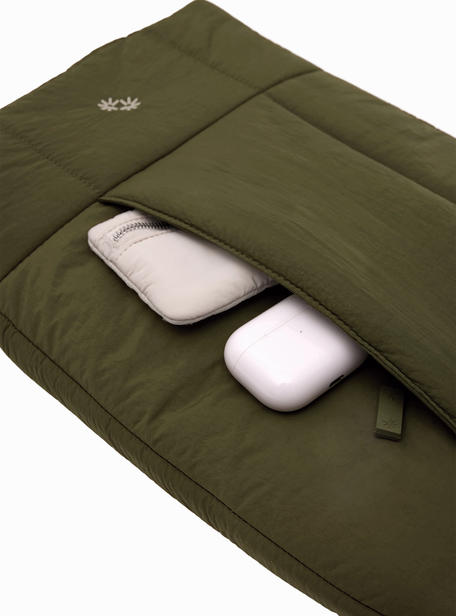 Laptop Pod (15" Moss)