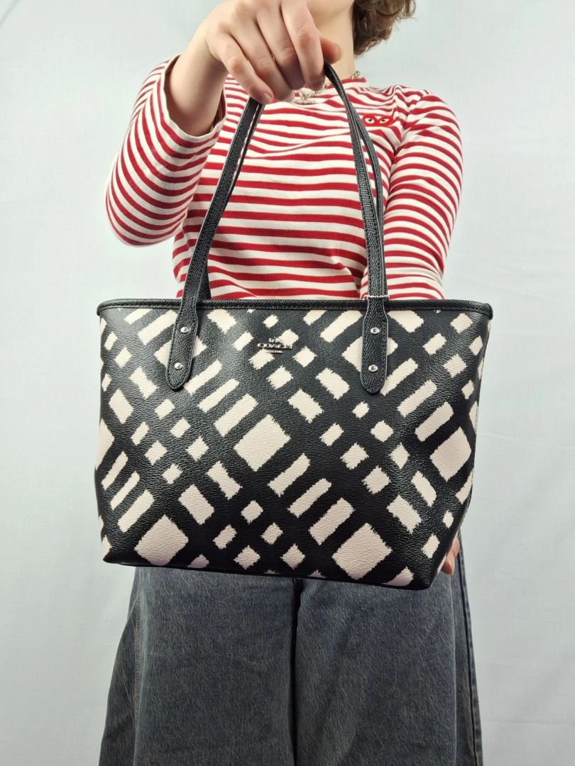 Lattice Mini Everyday Tote