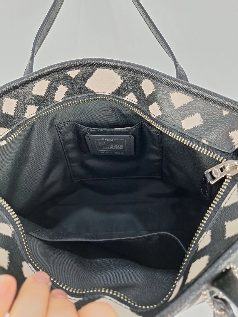 Lattice Mini Everyday Tote