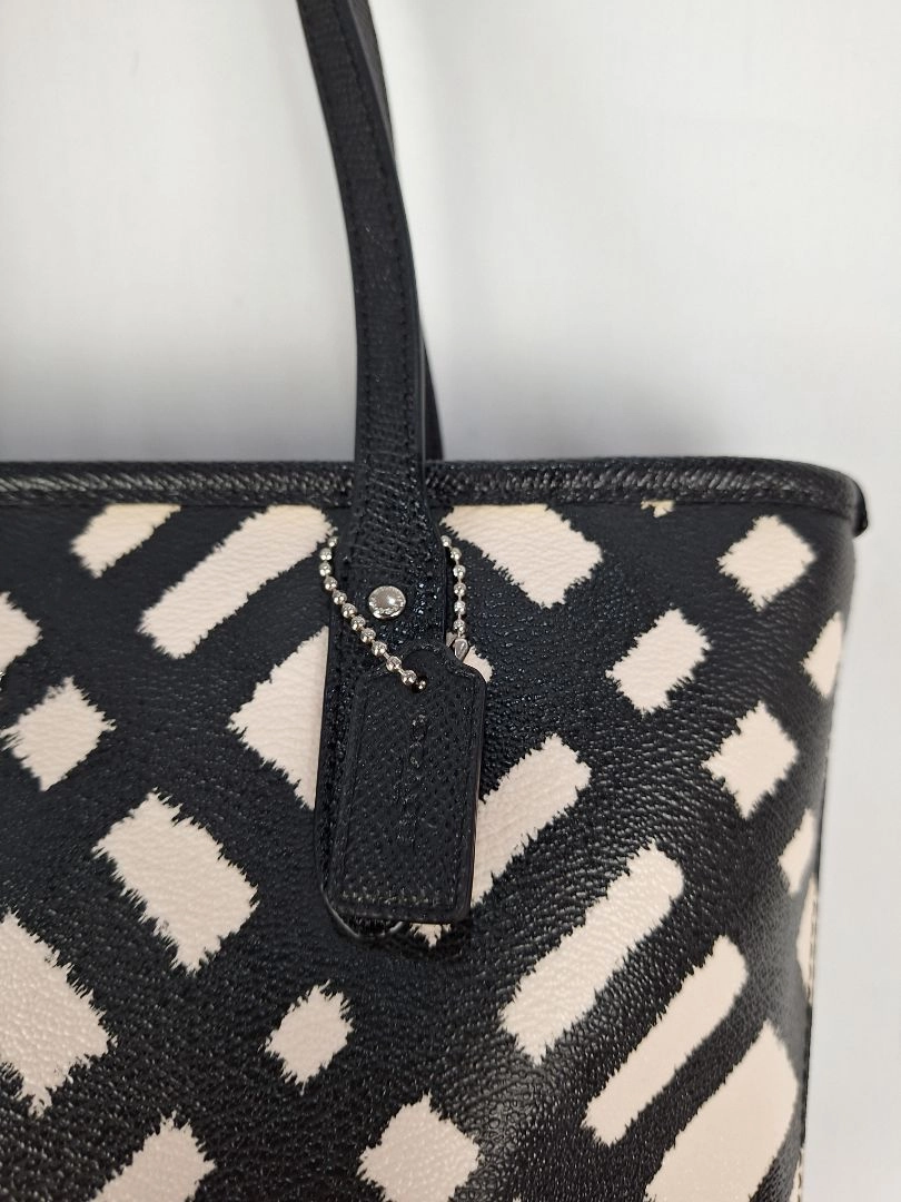 Lattice Mini Everyday Tote