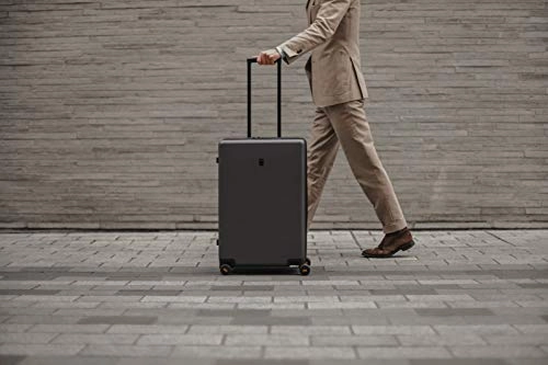 LEVEL8 Carry-On Luggage, 20 Hardshell Suitcase, Lightweight PC Textured Hardside Spinner Trolley for Luggage, TSA Approved Cabin Luggage with 8 Spinner Wheels, Black, 20-Inch Carry-On