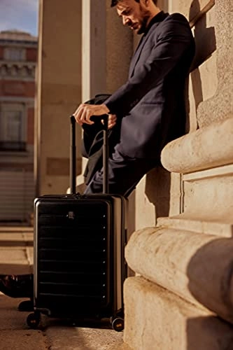 LEVEL8 Carry On Luggage, Road Runner 20-Inch Hardside Suitcase, Spinner Luggage with Front Pocket, Double TSA Locks - Black