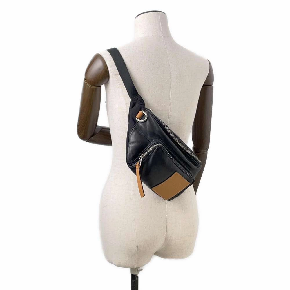 LOEWE Puffy Crossbody Bag Black335.73.W75 Leather