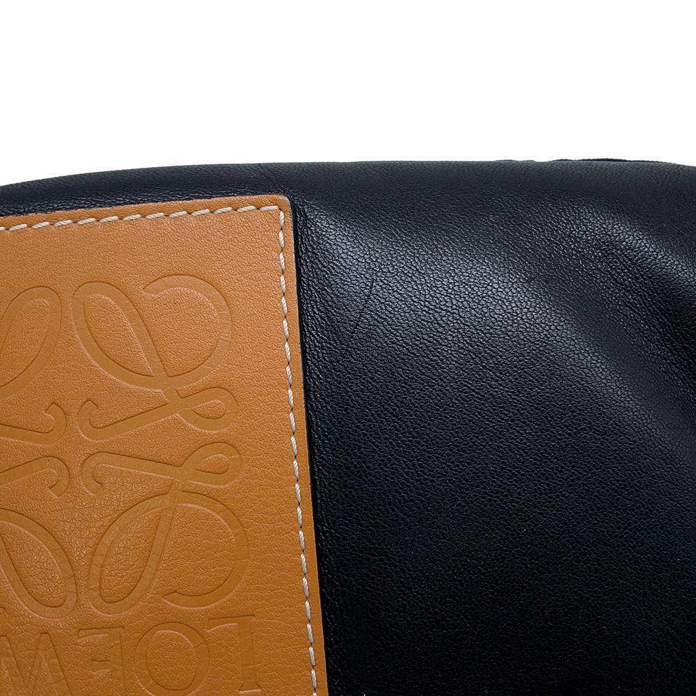 LOEWE Puffy Crossbody Bag Black335.73.W75 Leather