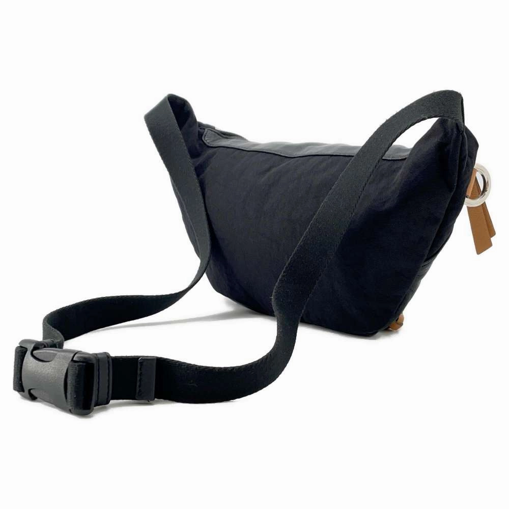 LOEWE Puffy Crossbody Bag Black335.73.W75 Leather