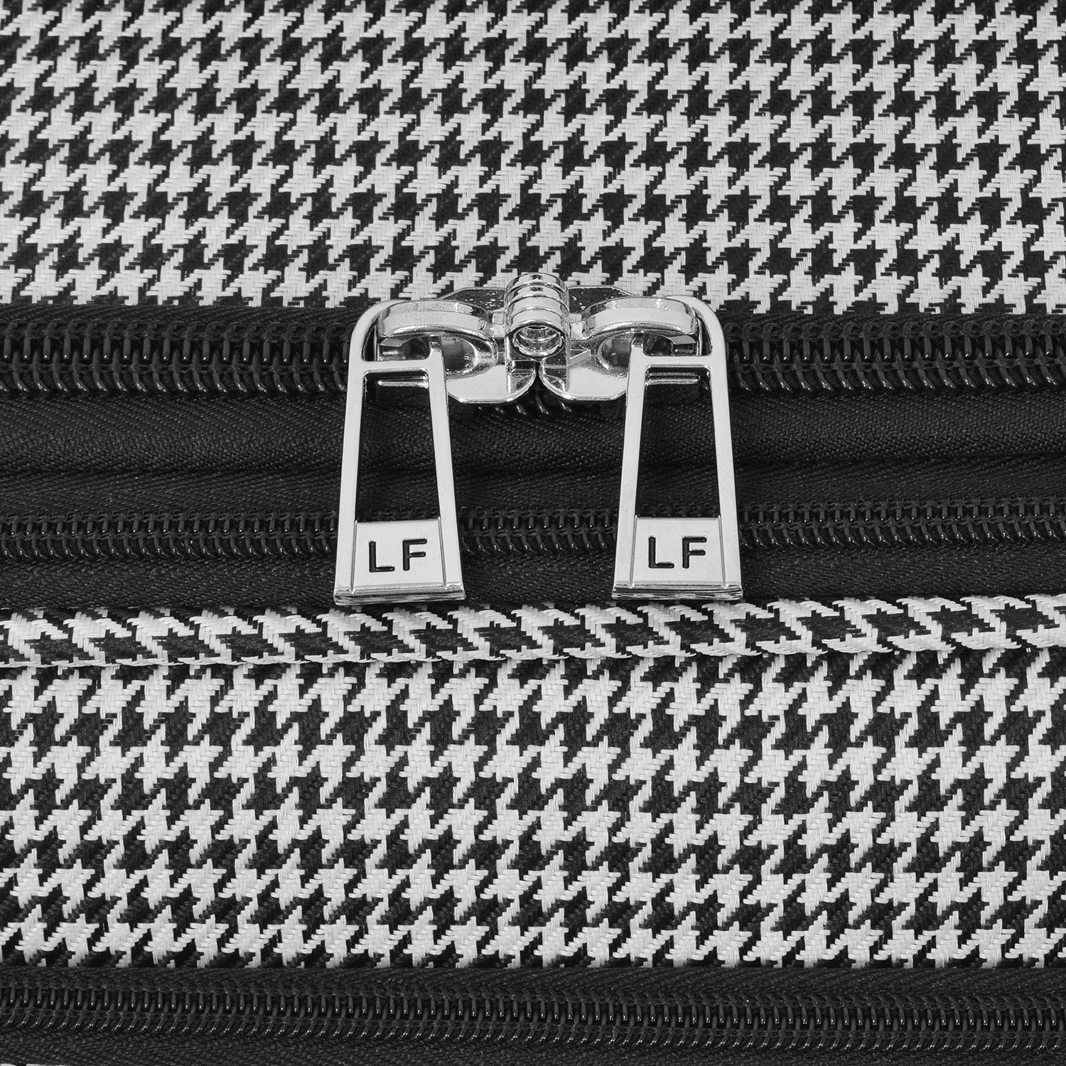 London Fog Cambridge II 44" Wheeled Garment Bag, Black White Houndstooth
