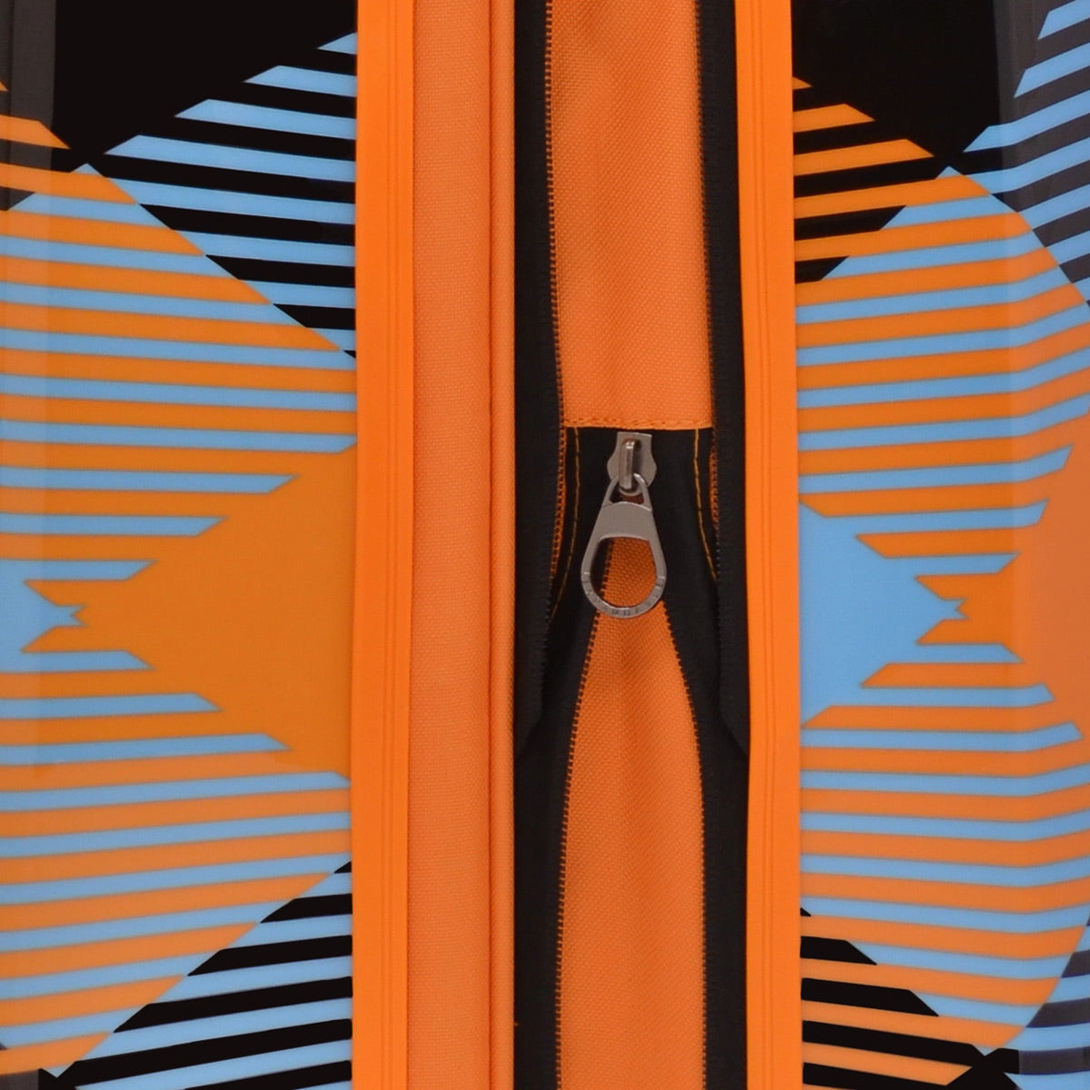 Loudmouth Microwave 22In Hardside Expandable Carry On Spinner