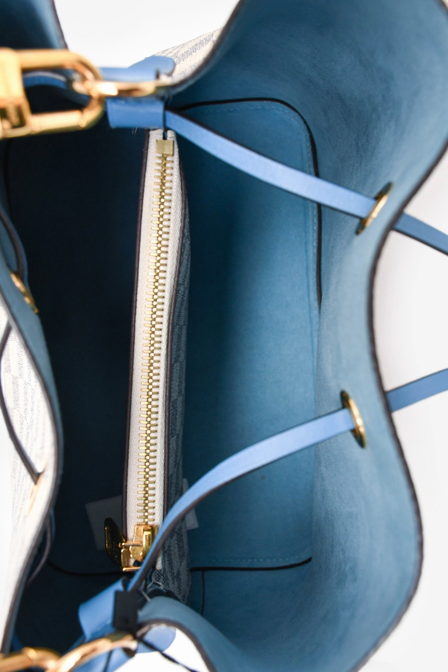 Louis Vuitton 2019 Damier Azur/ Blue Leather NeoNo MM Bucket Bag