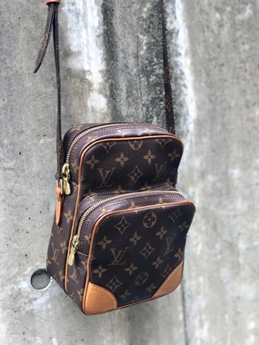 LOUIS VUITTON Amazon M45236 Monogram Crossbody Shoulder bag Pochette Vintage Old ef5htg