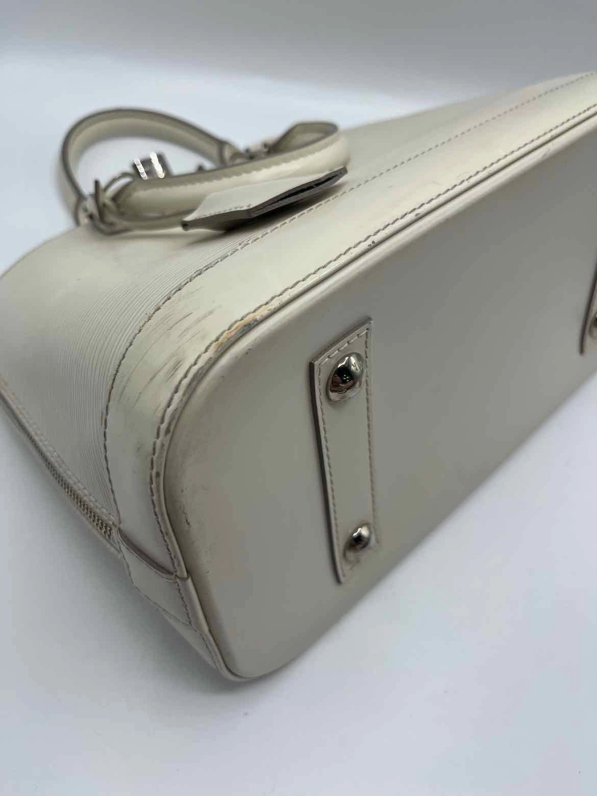 Louis Vuitton Epi Alma PM Cream Handbag