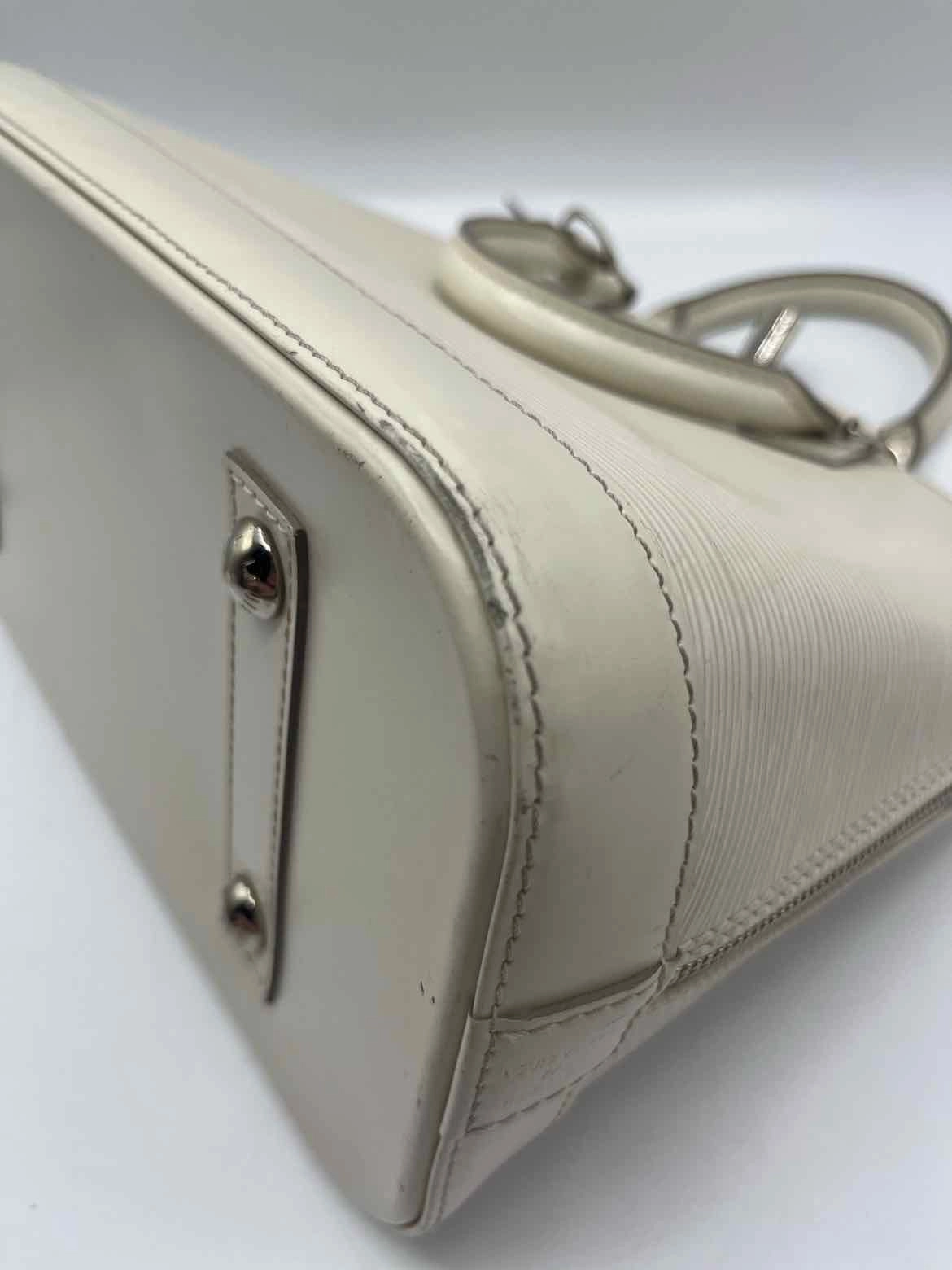 Louis Vuitton Epi Alma PM Cream Handbag