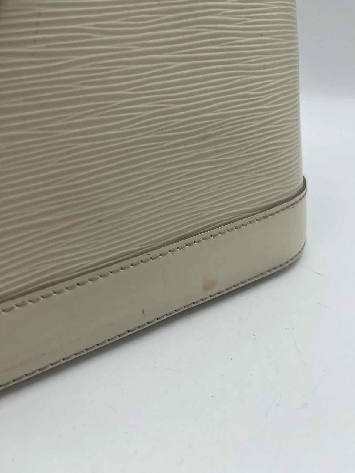 Louis Vuitton Epi Alma PM Cream Handbag