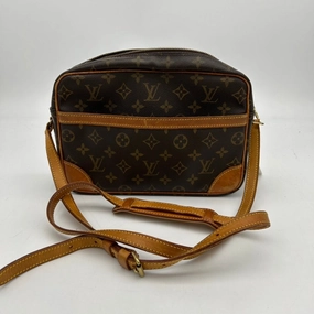 Louis Vuitton Monogram Brown Leather Crossbody Bag Medium Size