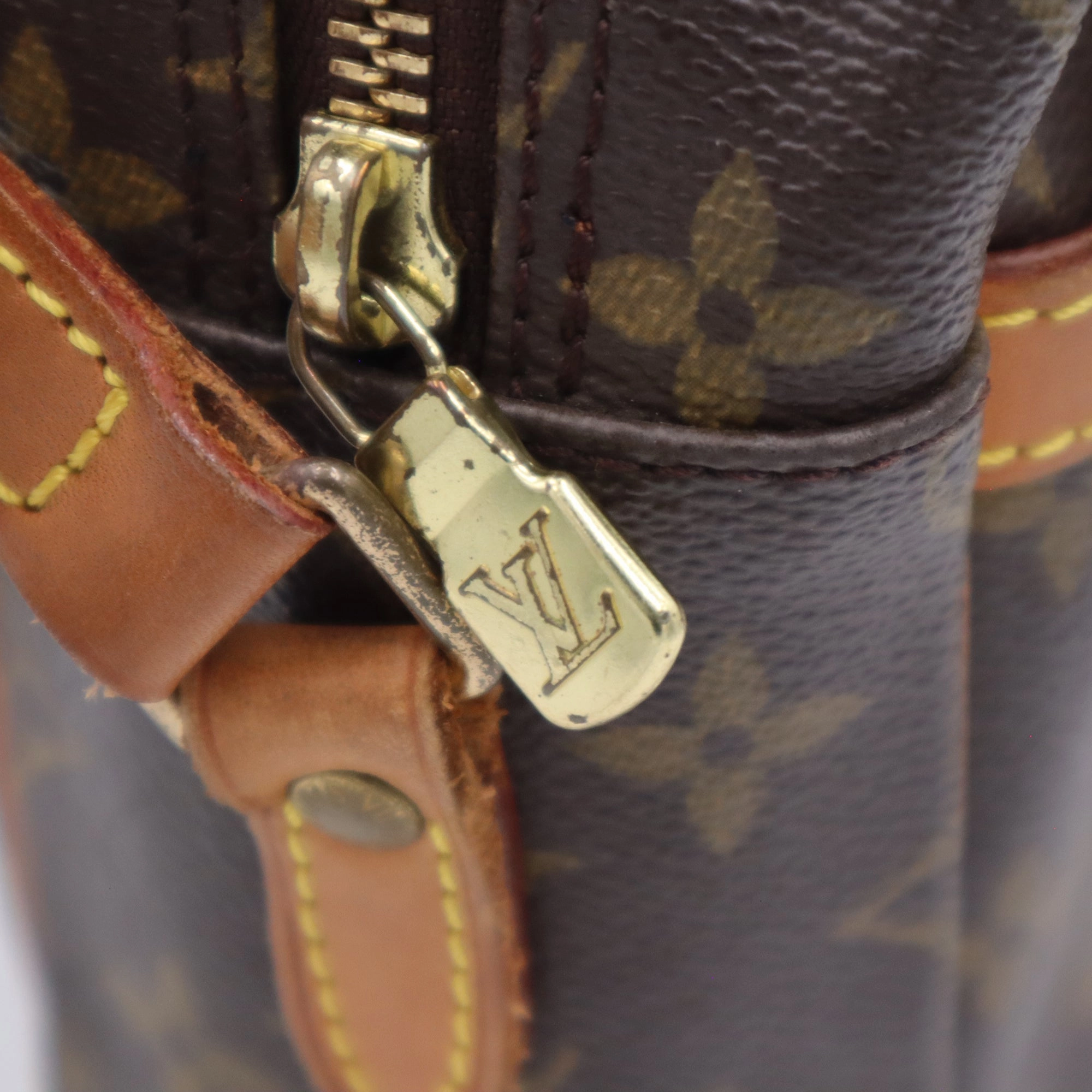 Louis Vuitton Monogram Canvas Trocadero 27 Crossbody Bag SL0073