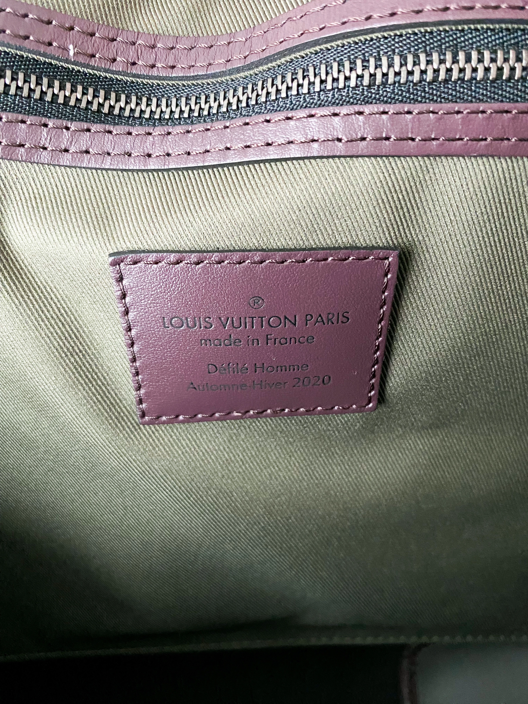 Louis Vuitton Monogram Eclipse Articles De Voyage Keepall 50