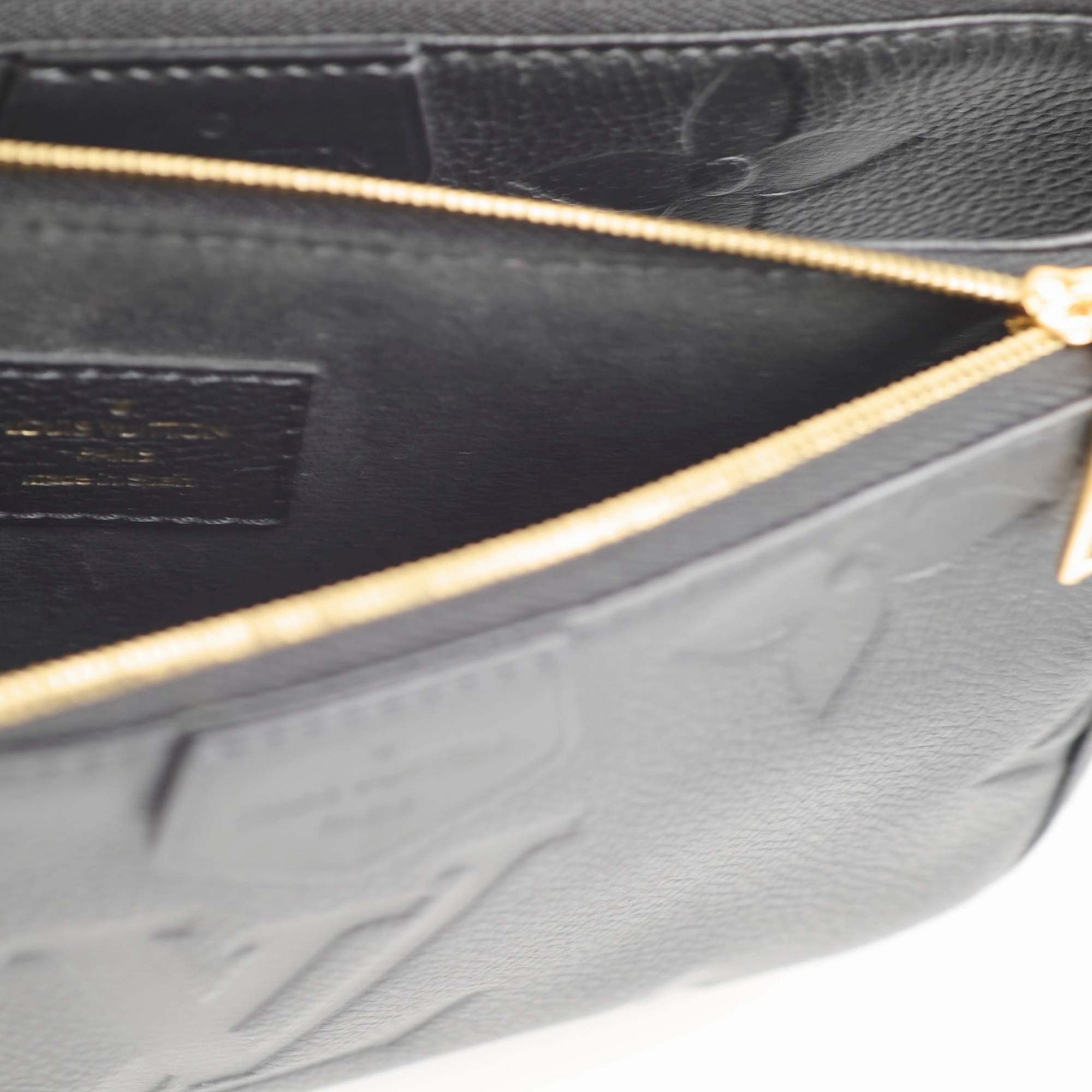 Louis Vuitton Multi Pochette Accessories Black
