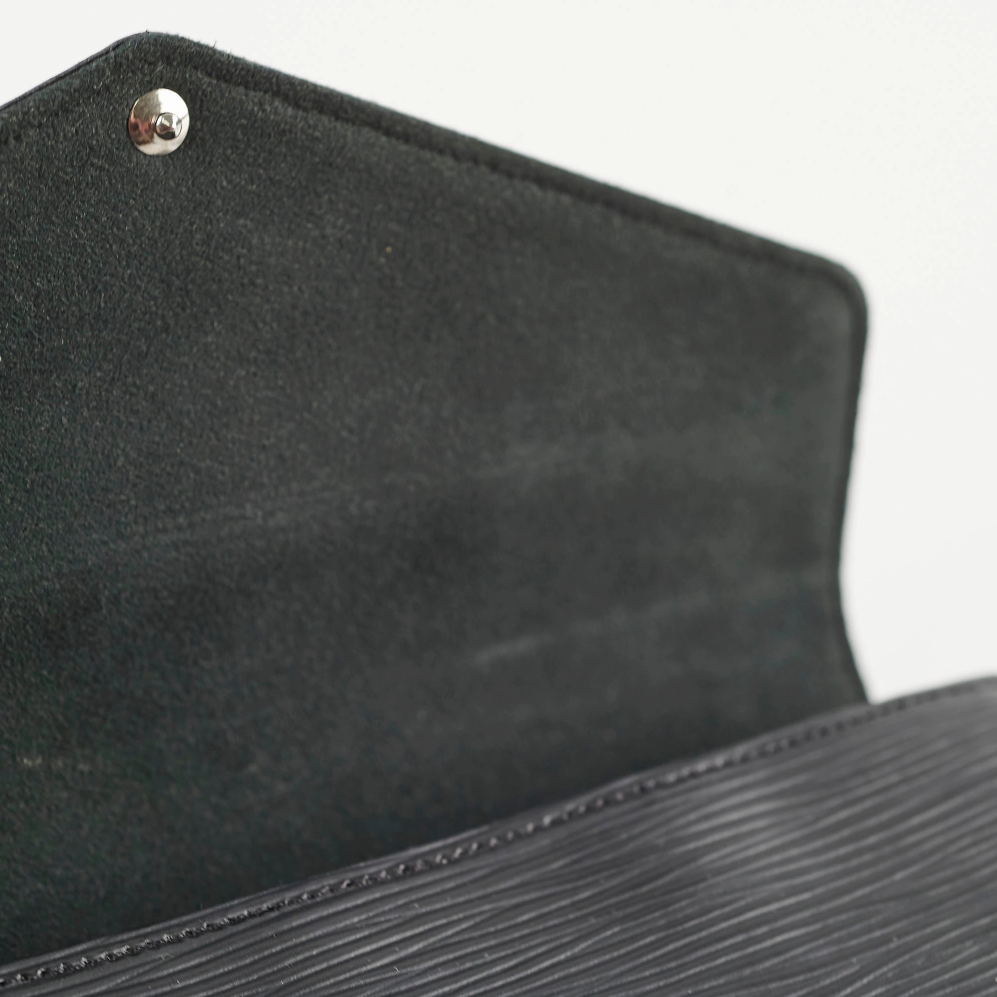 Louis Vuitton Pochette Felicie Black Epi Crossbody Bag