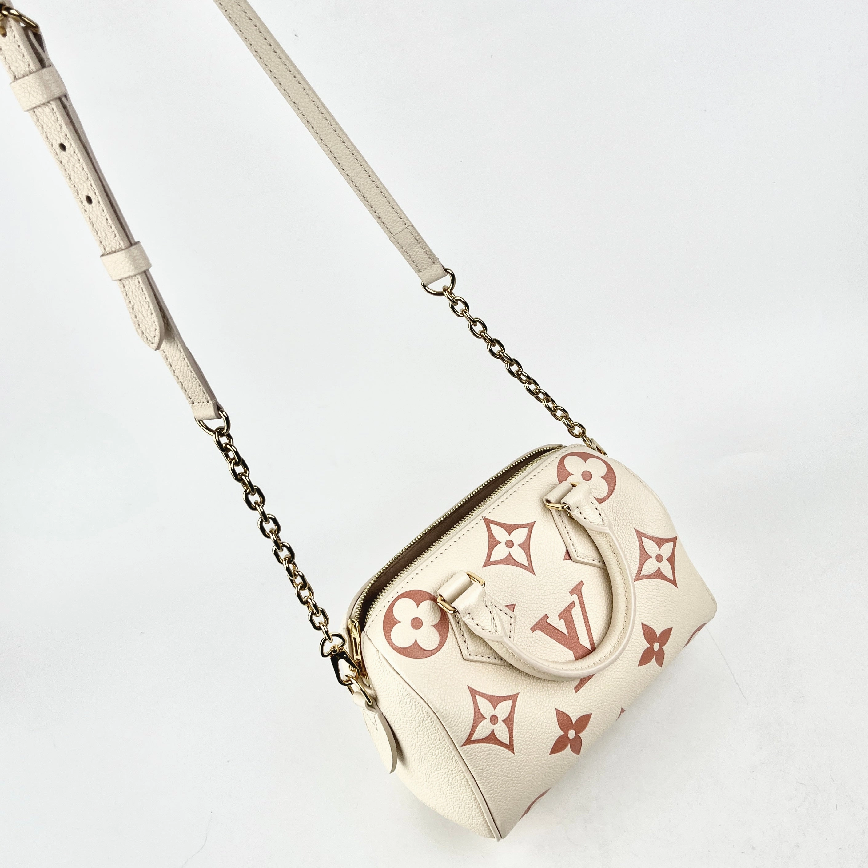 Louis Vuitton Speedy Bandoulire 20