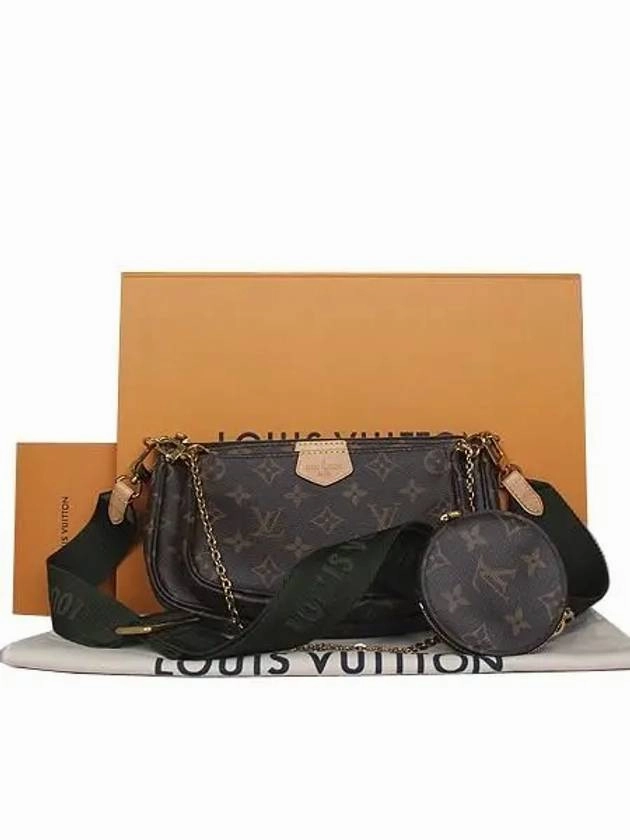 M44813 Crossbody Bag