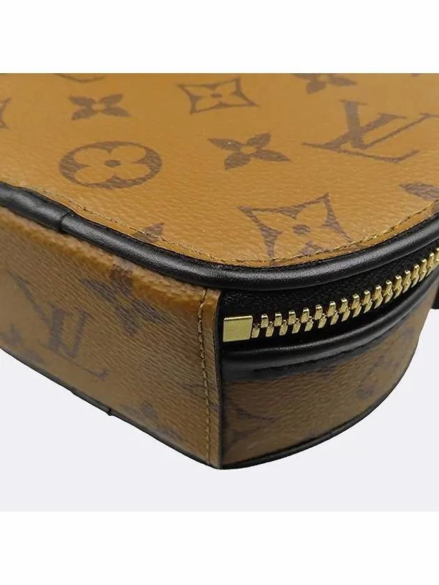 M68276 Crossbody Bag