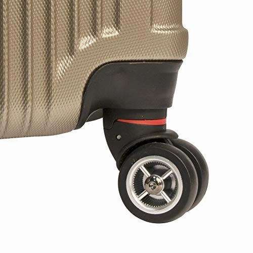 Mancini Leather Goods Santa Barbara Lightweight Hardside Large Checked Spinner