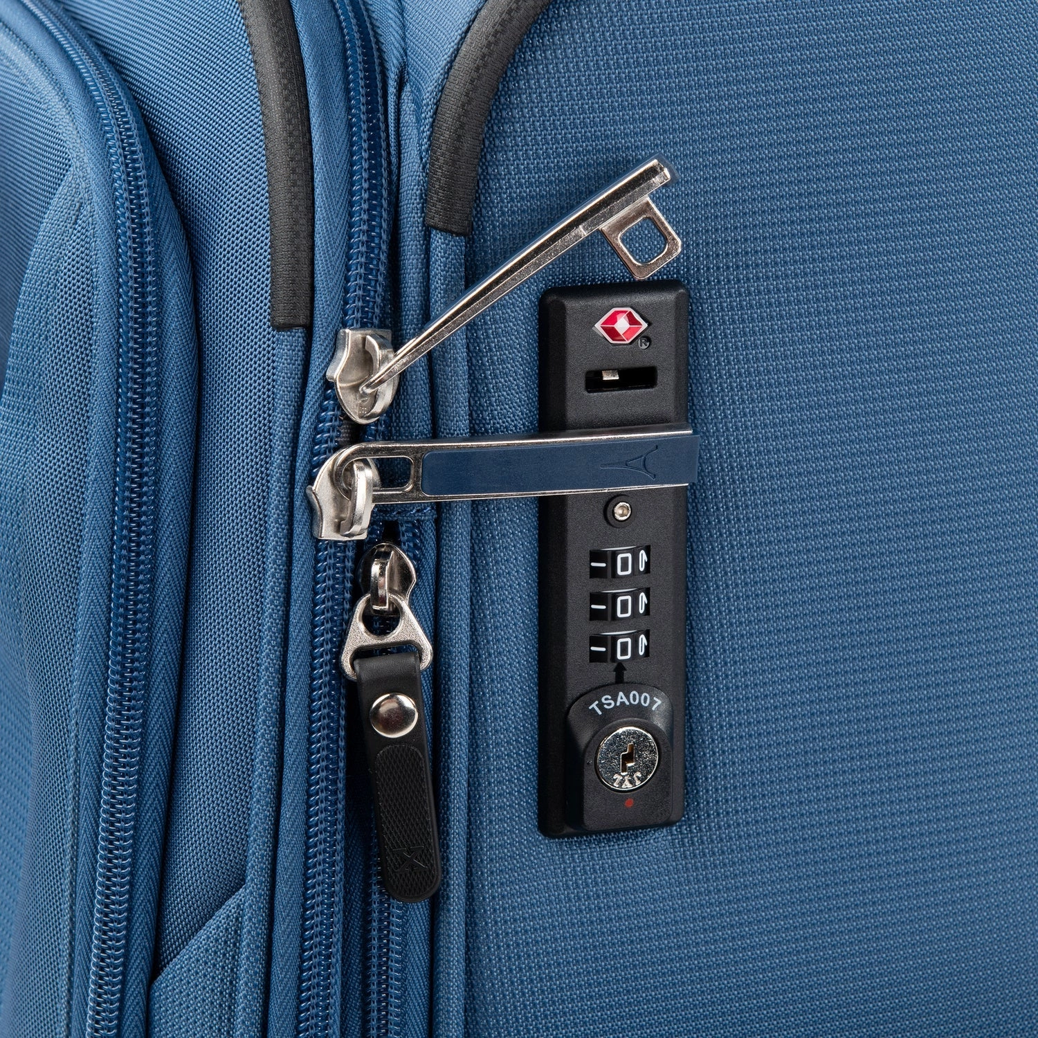 Maxlite 5 International Carry-On Expandable Spinner